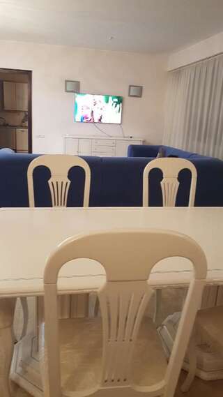 Виллы RARE house with garden Тбилиси Дом для отпуска-16