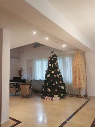 Виллы RARE house with garden Тбилиси Дом для отпуска-20