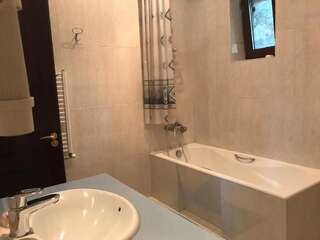 Виллы RARE house with garden Тбилиси Дом для отпуска-63