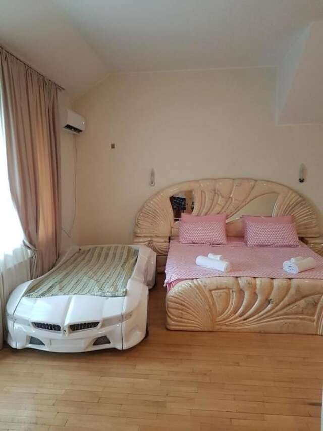 Виллы RARE house with garden Тбилиси-62